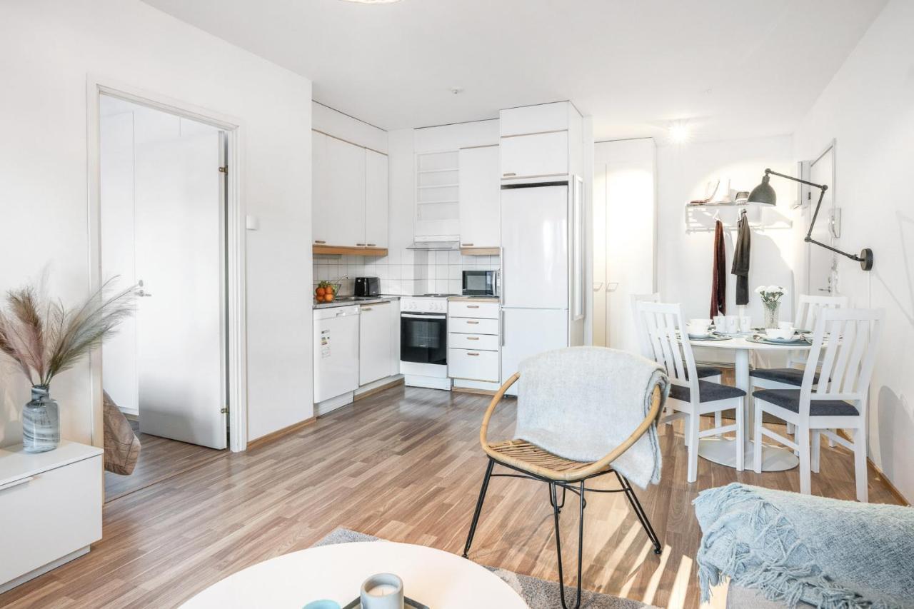 Apartment SleepWell Rauha with Sauna&parking Turku Bagian luar foto