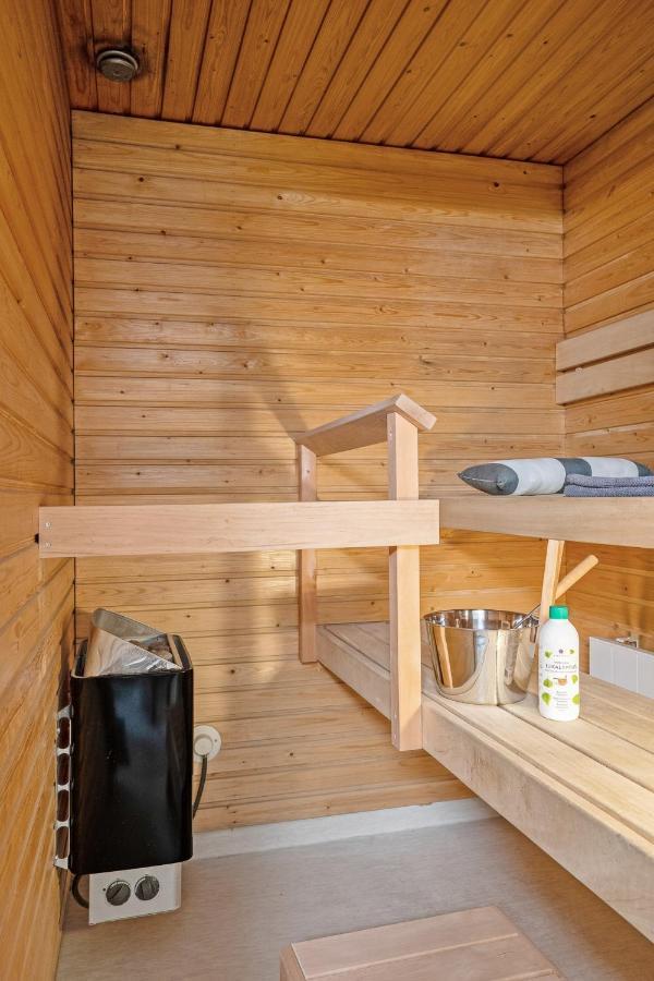Apartment SleepWell Rauha with Sauna&parking Turku Bagian luar foto