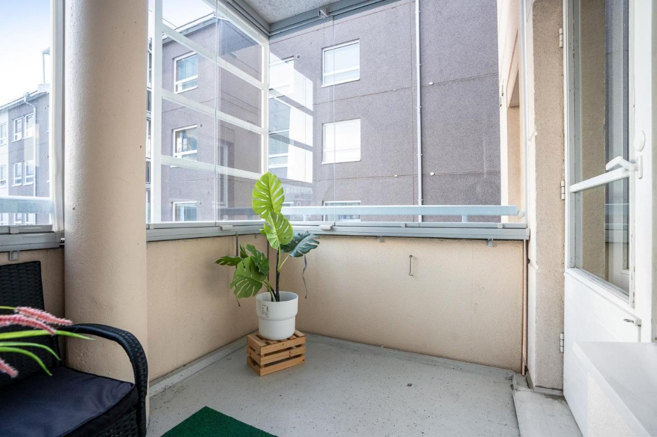 Apartment SleepWell Rauha with Sauna&parking Turku Bagian luar foto