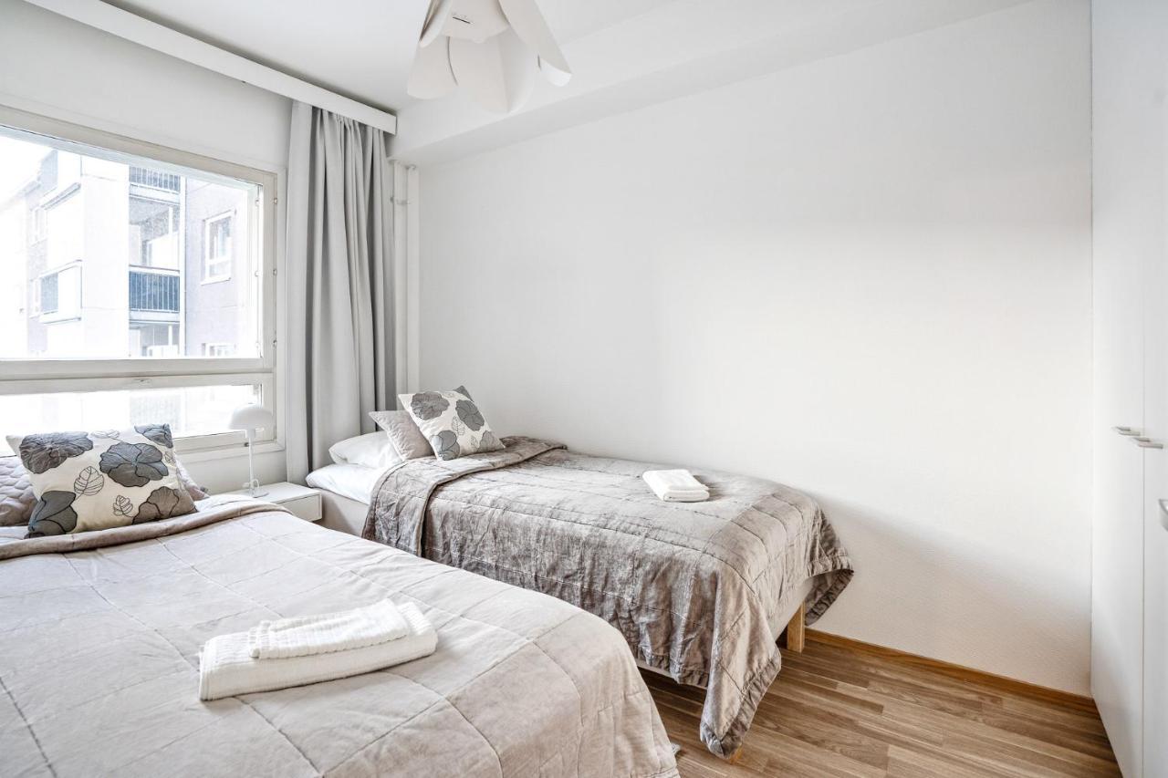 Apartment SleepWell Rauha with Sauna&parking Turku Bagian luar foto
