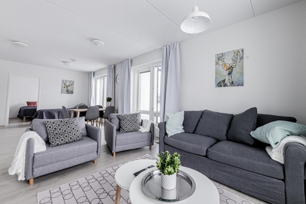 Apartment SleepWell Rauha with Sauna&parking Turku Bagian luar foto